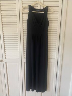 Lauren Ralph Lauren Black Sleeveless V‑Neck Maxi Dress size 4